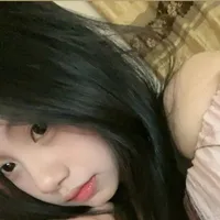 Bùi Anh Hoa-Em họ của Duy