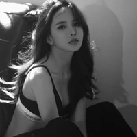 Thiều Bảo Trâm - cô