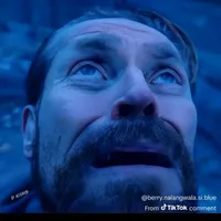 người qua đường