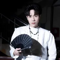 Lê Quang Hùng(Quang Hùng MaterD)
