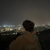 Gia Khánh (bạn anh)