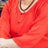 bà 2