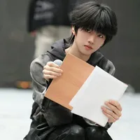 Trương Hàm Thụy ( mèo  nhỏ của ai ? )