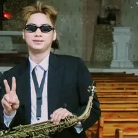 Tài