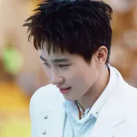 Người mắc hội chứng mê trai đẹp