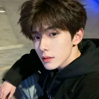 Nguyễn Nhật Hoàng/@Ngnhoag_Alex²⁰