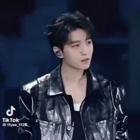 Vương Tuấn Khải_ papa em