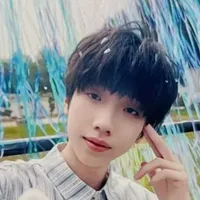 Nhiếp Vĩ Thần
