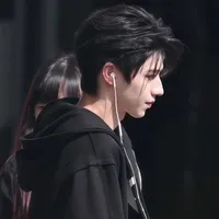 Chu Chí Hâm [  Hắn ]