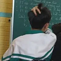 tác giả.)
