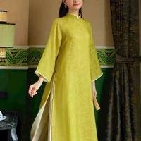 Nhã Linh - Cô Út ( em kế )