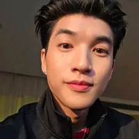 Trần Minh Hiếu(bạn hắn)