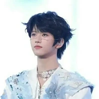 Trương Hàm Thụy _ em