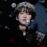 Tả Kỳ Hàm