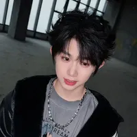 trần dịch hằng/ở thế giới cũ