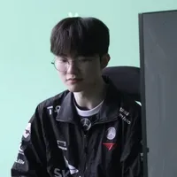 Lee Sanghyeok| @leeshyuk