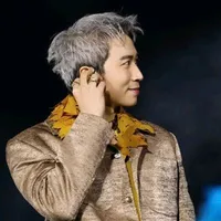 Phạm Hoàng Khoa - Karik - Sói