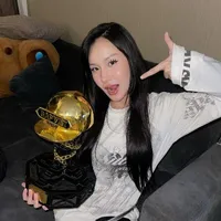 Thùy Dương / Saabirose