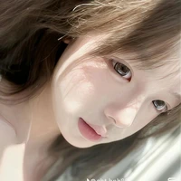 nhi ngân