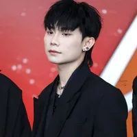 Hữu Sơn(swan)