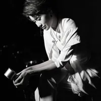 Nguyễn Diệu Huyền • Pháo