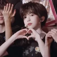 Lưu Hãn Thần. cậu