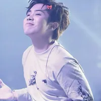 NGUYỄN XUÂN BÁCH