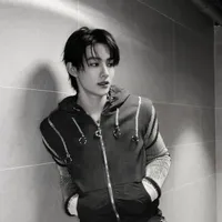 EOM SEONGHYEON