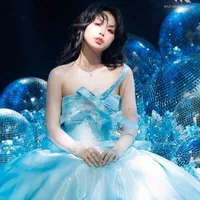 Trần Thị Phương Thảo (chị nuôi của em)