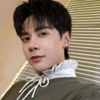 lê quang hùng