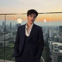 Norawit Titicharoenrak [ Gemini ]