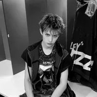 vũ phàm-thầy chùa