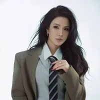 Diệp Lâm Anh(Cún)