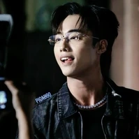 cá mập(Đỗ Hải Đăng)