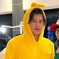 con tác giả😞🤟🏻