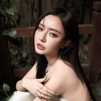 Bích Phương