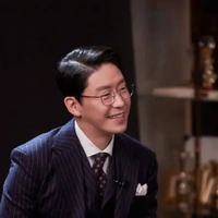 Lục Hoằng Nghị (ba nu9)