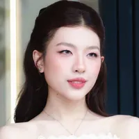 Nguyễn Lê Diễm Hằng [ Lamoon ]