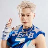 Nguyễn Hoàng Bách"vật thí nghiệm"