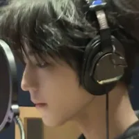 Vương Tuấn Khải