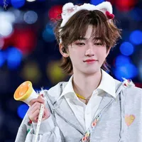 Tống Á Hiên(cậu)