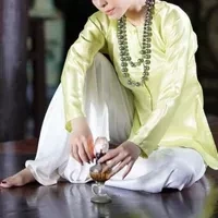 Phạm Ngọc Thương-Bà Cả