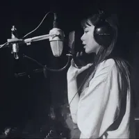 Nguyễn Lê Ngọc Ánh Sáng - Ánh Sáng Aza-