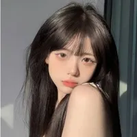 Nguyễn Ngọc Minh Thy| Em út