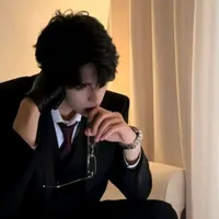 Nguyễn Minh Hoàng| Anh cả