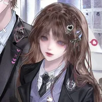 Quần chúng : Nữ