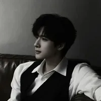Hạ Diệc Thần