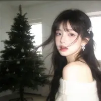 (Diệp) Chu Tử Hy - nữ chính