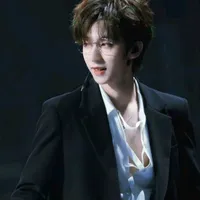 Hạ Tuấn Lâm