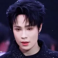 Lê Quang Huy/Ryn Lee